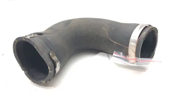 Intercooler hose/pipe