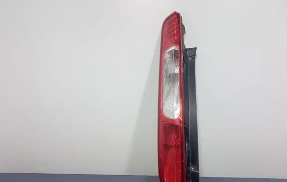 Ford Focus C-MAX Rear/tail lights 4M51-13405-A