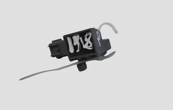 Volvo V40 Cross country Airbag deployment crash/impact sensor 31387312