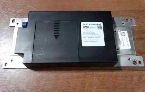 BMW M5 Trunk lid opening control unit 9389659