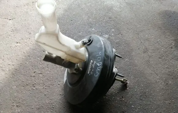 Renault Modus Brake booster 8200249245B
