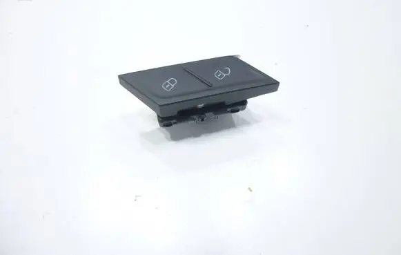Volkswagen PASSAT B8 Central locking switch button 3G0962125A