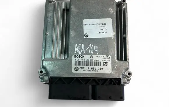 BMW 1 F20 F21 Engine control unit/module ECU 7801710 0281013252