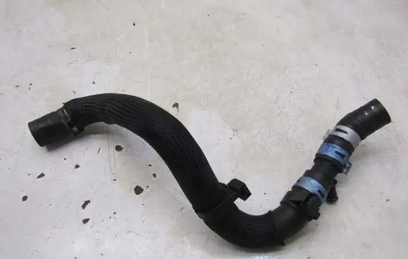 Toyota Auris E180 Engine coolant pipe/hose KRIS235789