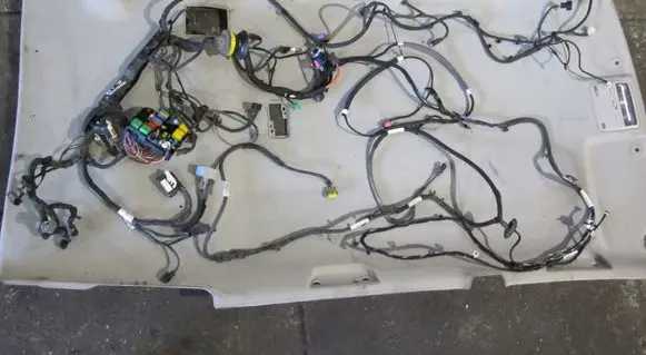 Opel Crossland X Engine installation wiring loom