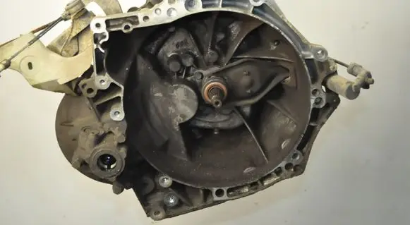 Citroen C3 Picasso Manual 6 speed gearbox 20DP59