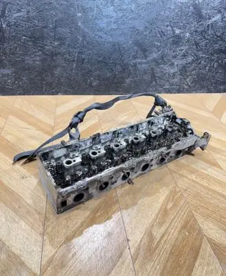 Mercedes-Benz E W211 Engine head A6130101420