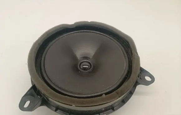 Toyota RAV 4 (XA50) Front door speaker 861601A210