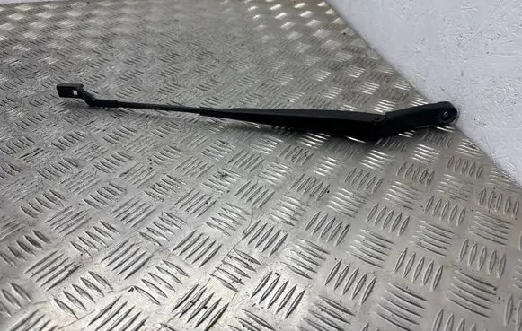 Volkswagen Golf Sportsvan Front wiper blade arm 517955409A