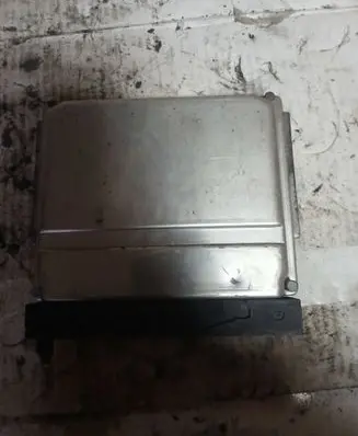 Volvo S70 V70 V70 XC Engine control unit/module 0281001776 28SA4018