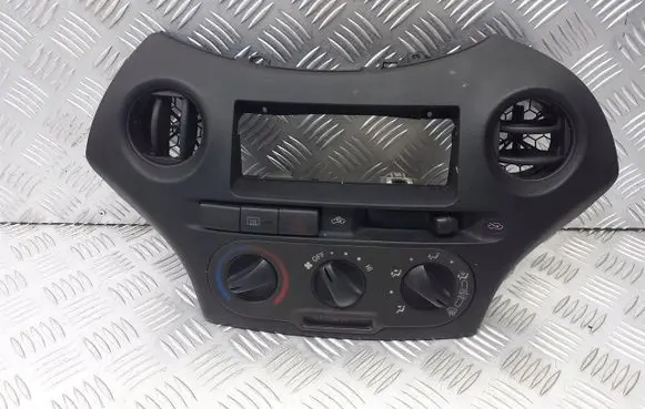 Toyota Yaris Interior fan control switch 55405-0D130