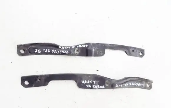 Subaru Forester SF Front bumper mounting bracket