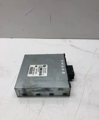 BMW 5 F10 F11 Other control units/modules 9233143 8ES01013400 0133678235