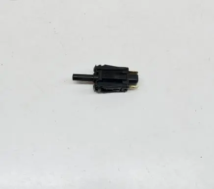 Mercedes-Benz SL R129 Brake pedal sensor switch 0015458714 A0015458714