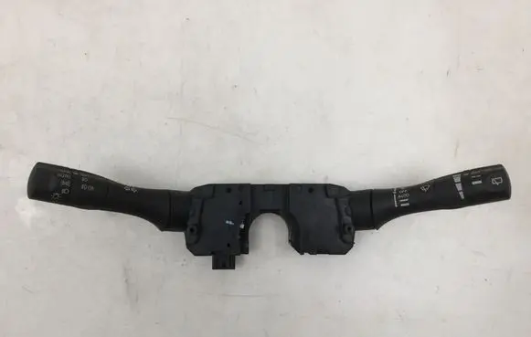 Nissan Juke I F15 Wiper turn signal indicator stalk/switch