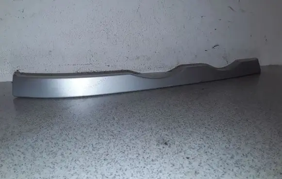 BMW 3 E46 Under headlight/headlamp trim 51138208482 8208482