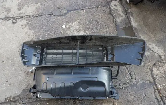 Renault Zoe Radiator set 