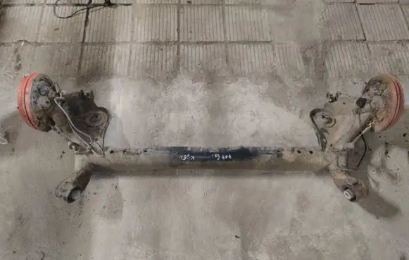 Rear axle beam