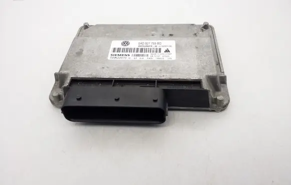 Volkswagen Touareg I Transfer box differential control unit 0AD927755BG 5WK22070