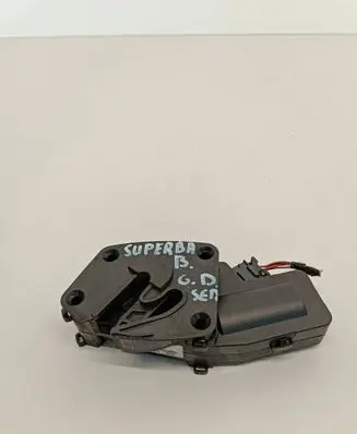 Skoda Superb B6 (3T) Tailgate boot lock/latch motor 3T0827300C