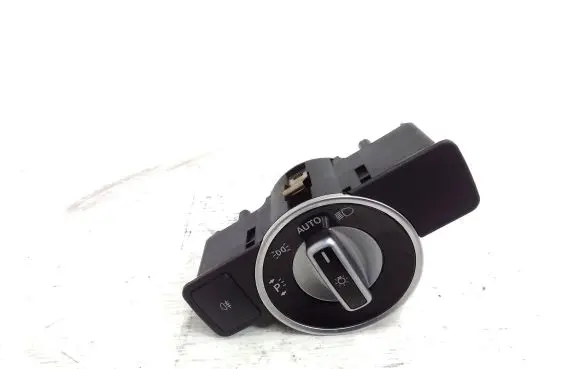 Mercedes-Benz E A207 Light switch