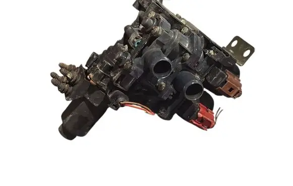 Audi A8 S8 D3 4E Coolant heater control valve 4E0959617A