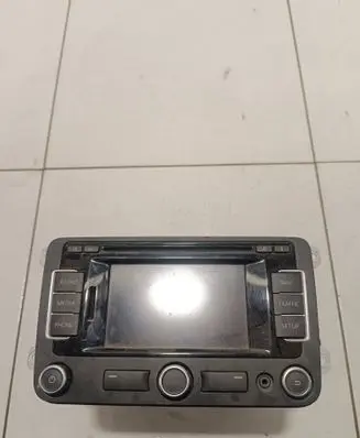 Renault Master III Radio/CD/DVD/GPS head unit VWRNS315EU 3C0035279 VWZAZ2L8387400