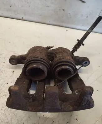 Peugeot 407 Front brake caliper