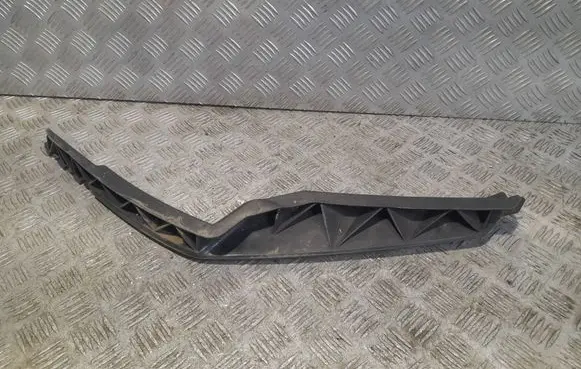 Skoda Octavia Mk2 (1Z) Front bumper mounting bracket 1Z0807183