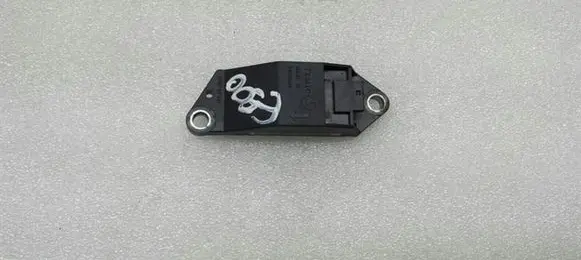 Mercedes-Benz E W211 Airbag deployment crash/impact sensor A0018209326