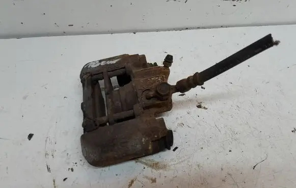 Toyota Prius (XW20) Rear brake caliper 