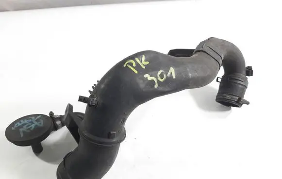 Volkswagen Golf IV Air intake hose/pipe 1J0129654S