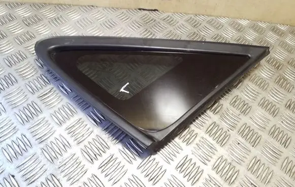 Hyundai ix35 Rear side window 378202S000
