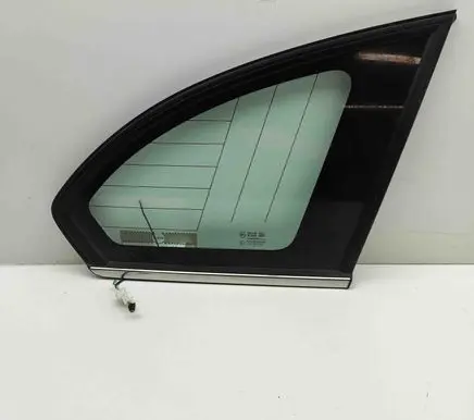 Chevrolet Captiva Rear side window 96622513