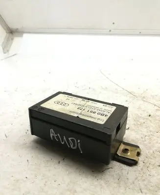 Audi A6 S6 C5 4B Alarm control unit/module 4B0951173