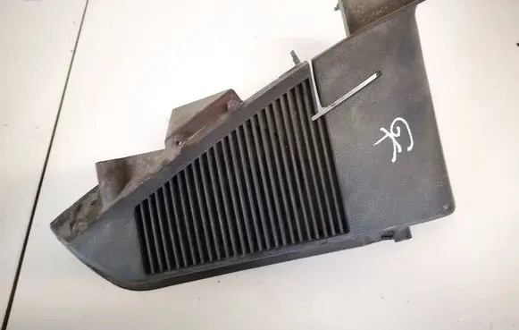 Skoda Fabia Mk1 (6Y) Side speaker trim/cover 6y6867763