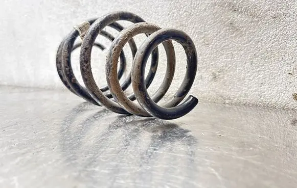 Opel Insignia A Front coil spring 