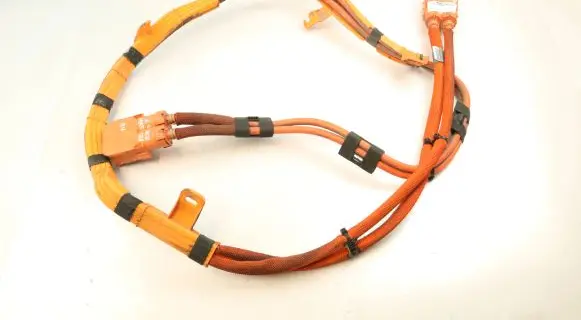 BMW 3 F30 F35 F31 High voltage cable 7588056 9289862 9289863