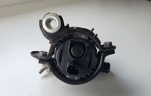 Honda CR-V Electric auxiliary coolant/water pump