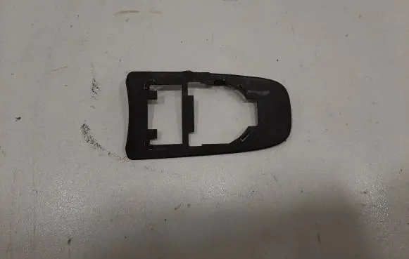 Volvo V60 Front door exterior handle/bracket 31276148