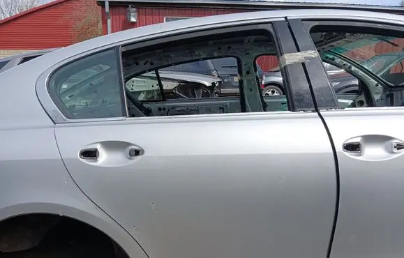 Lexus GS 300 350 430 450H Rear door