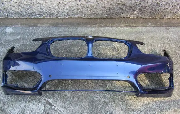 BMW 1 F20 F21 Front bumper 7371736