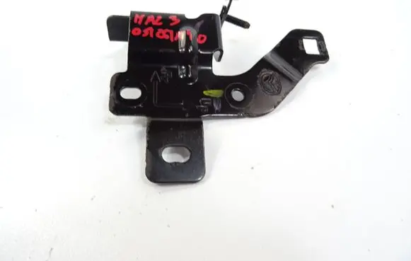 Mazda 3 III Seat adjustment handle