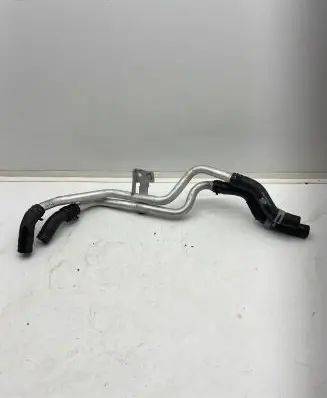 Land Rover Discovery 4 - LR4 Engine coolant pipe/hose AH2218C553AD