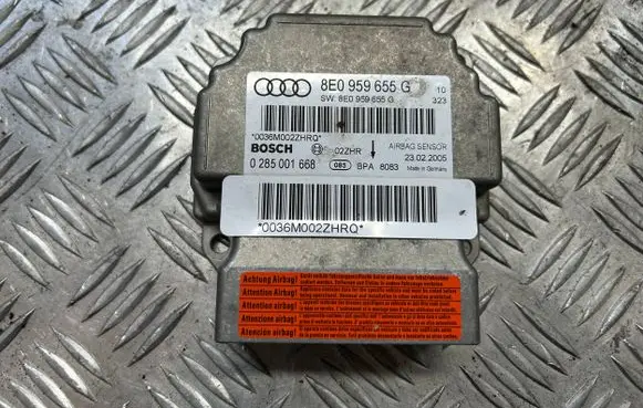 Audi A4 S4 B7 8E 8H Airbag control unit/module 8E0959655G