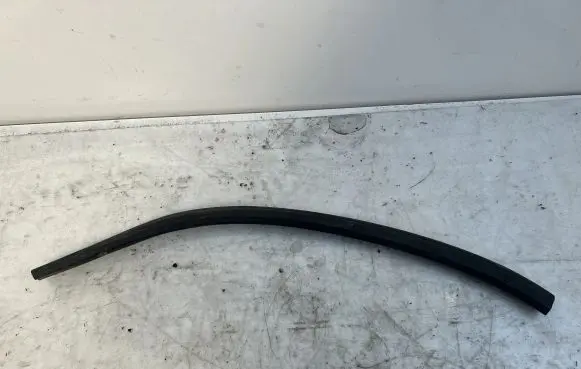Mercedes-Benz C W204 Engine compartment rubber 