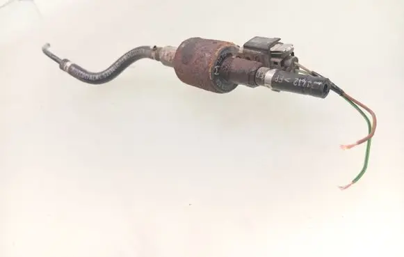 Volkswagen Transporter - Caravelle T5 Webasto auxiliary heater fuel pump 9012868C