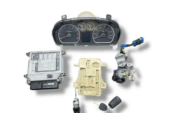 Hyundai i30 Engine ECU kit and lock set 391122B100 9030933129A1 GFD844CFS15000