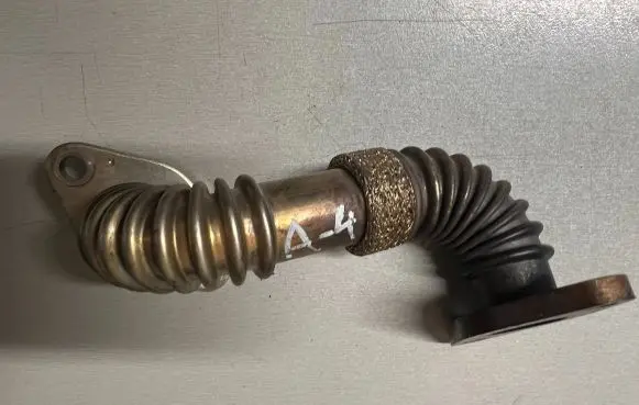 Audi A4 S4 B7 8E 8H EGR valve line/pipe/hose 028131521AD