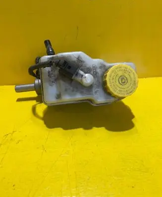Seat Ibiza IV (6J,6P) Brake fluid reservoir 